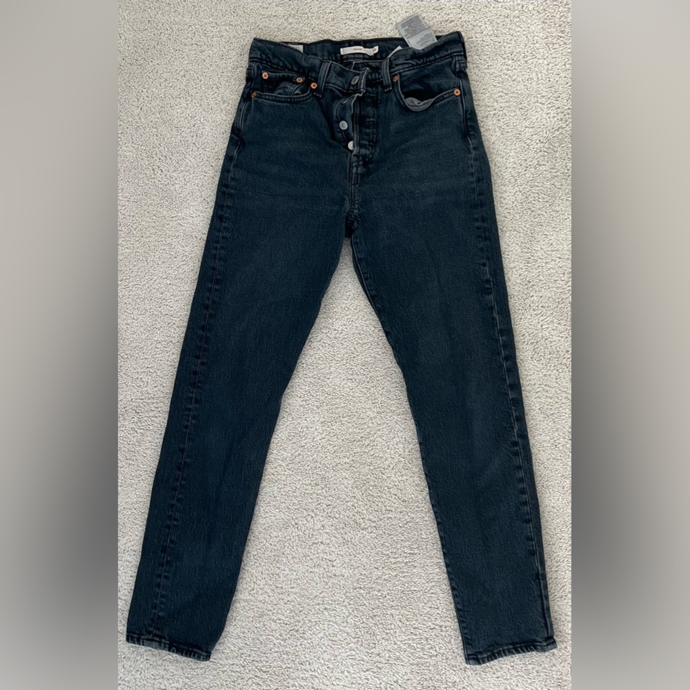 Levi’s wedgie jeans